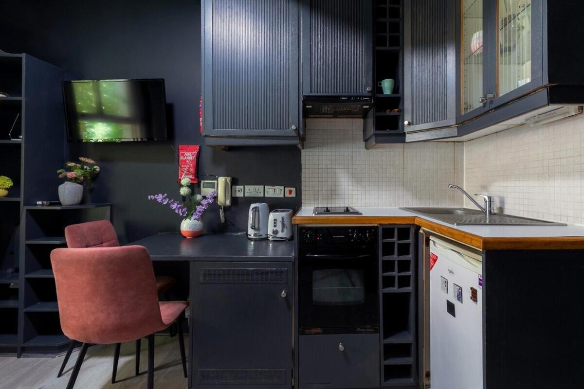 Portobello Road Artistic Studios 'Budget' London Eksteriør bilde