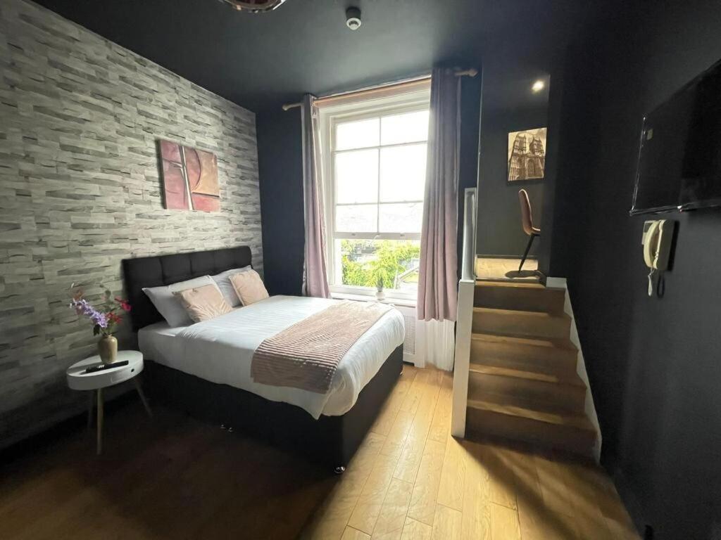Portobello Road Artistic Studios 'Budget' London Rom bilde
