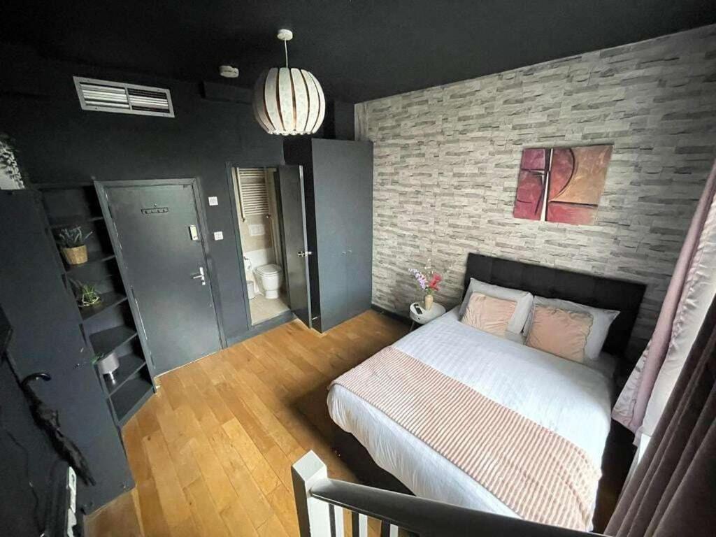 Portobello Road Artistic Studios 'Budget' London Rom bilde