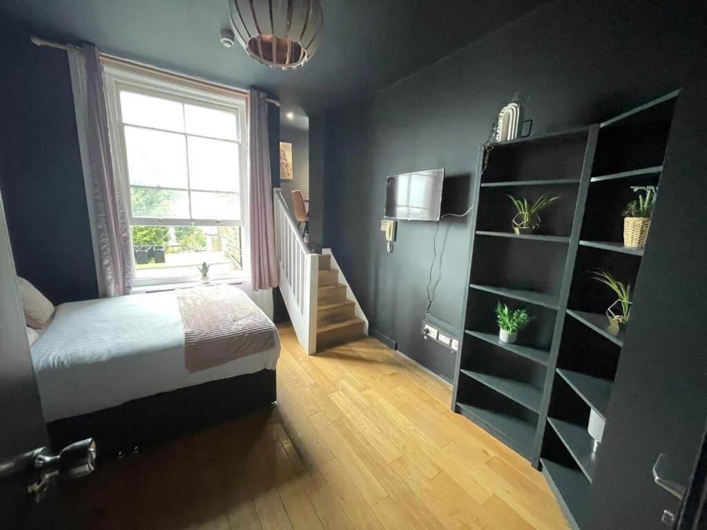 Portobello Road Artistic Studios 'Budget' London Rom bilde