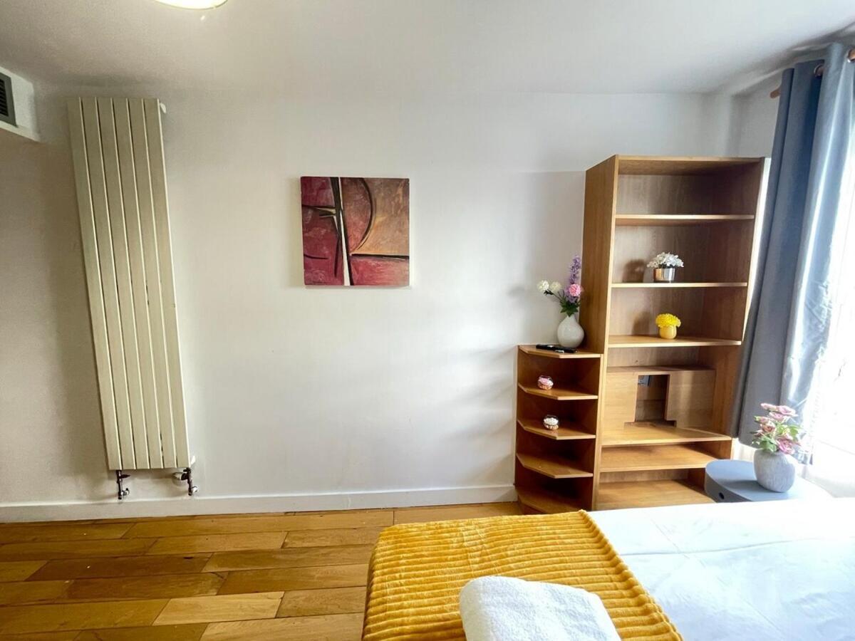 Portobello Road Artistic Studios 'Budget' London Rom bilde