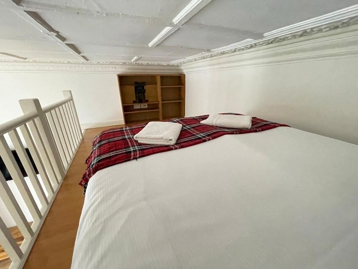 Portobello Road Artistic Studios 'Budget' London Rom bilde